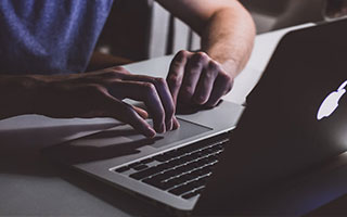 开云体育下载网址-连场头槌凯恩变空霸 热刺闷战逃生喜提榜首体验卡