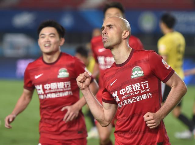 开云APP-阿德里安称愿免薪当波兰主帅 承诺晋级2024欧洲杯