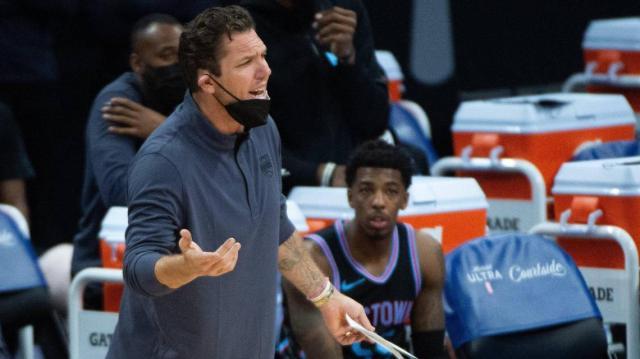 开云APP-连负东西部垫底球队 五连败的国王冲刺期疲软